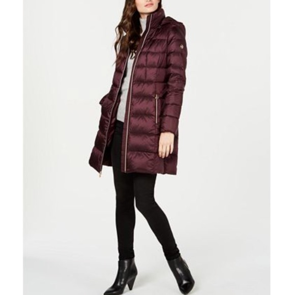 SOLD🎈New! MICHAEL KORS Wine Puffer Coat - Picture 5 of 5